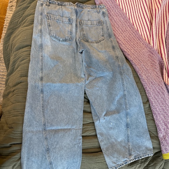 Pilcro Relaxed Light Blue Jeans - Picture 3 of 3